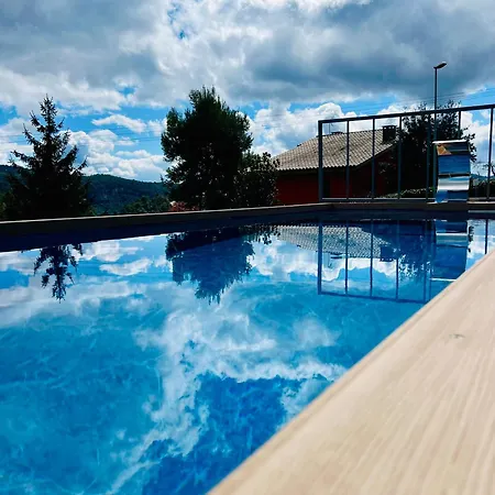 Сasa de vacaciones La Dacha Montanya